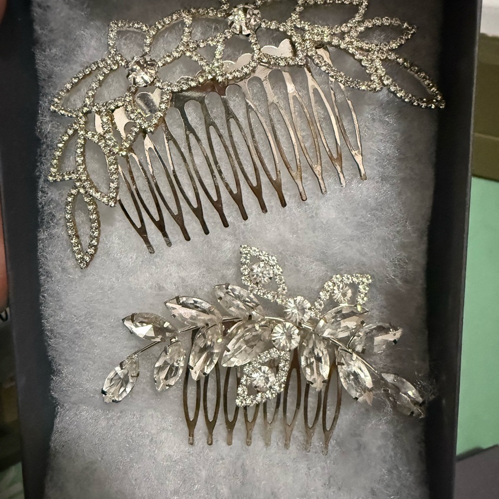 Icing Crystal Leaf Hair Combs